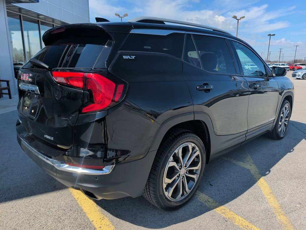 Used 2020 GMC Terrain SLT w/ GMC Pro Grade Package image 7