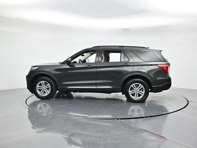 Certified 2023 Ford Explorer XLT AWD/4WD image 7