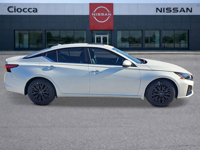 New 2026 Nissan Altima 2.5 SV w/ SV Special Edition Package FWD image 3
