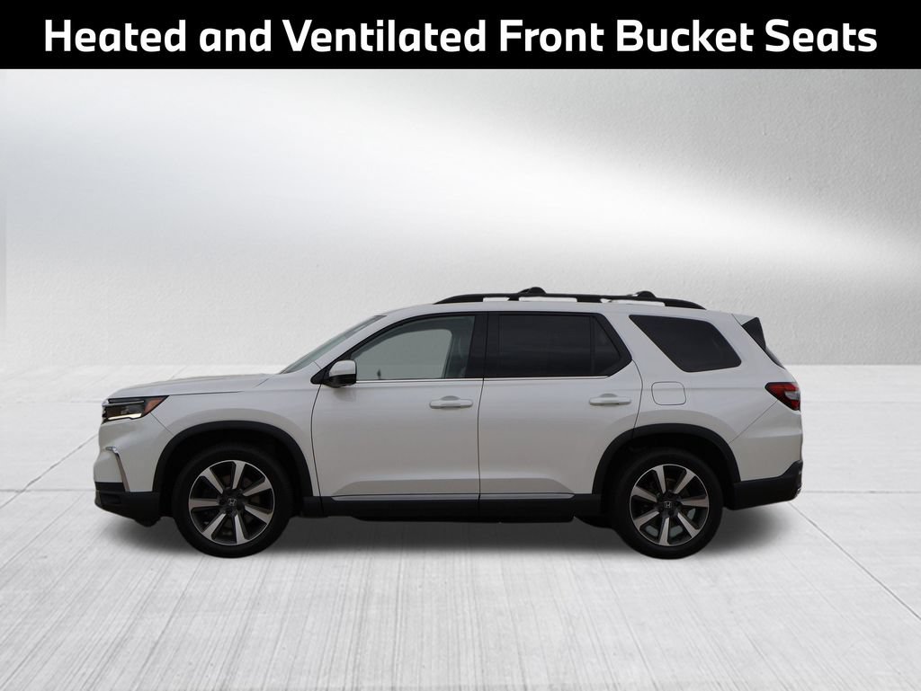 Used 2025 Honda Pilot Elite image 15