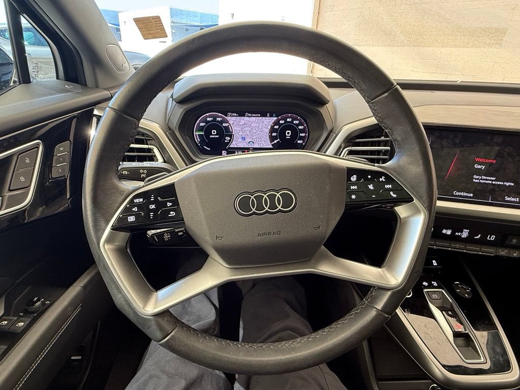 Used 2023 Audi Q4 e-tron Premium Plus w/ Premium Plus AWD/4WD image 13