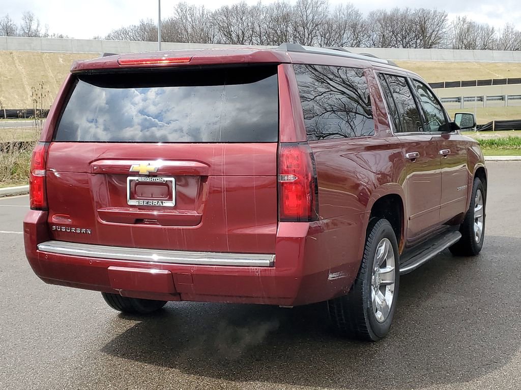 Used 2016 Chevrolet Suburban LTZ image 3
