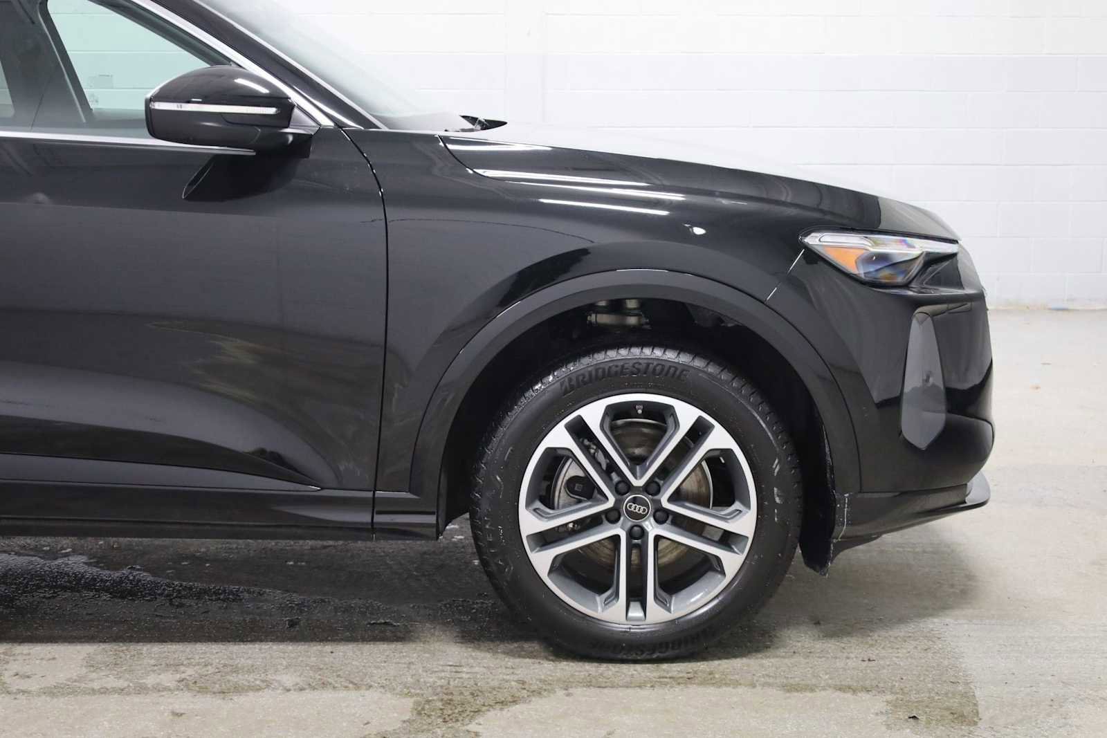 Certified 2025 Audi Q5 Premium Plus w/ Premium Plus image 11