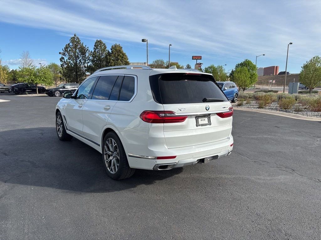 Used 2022 BMW X7 xDrive40i w/ Premium Package AWD/4WD image 3