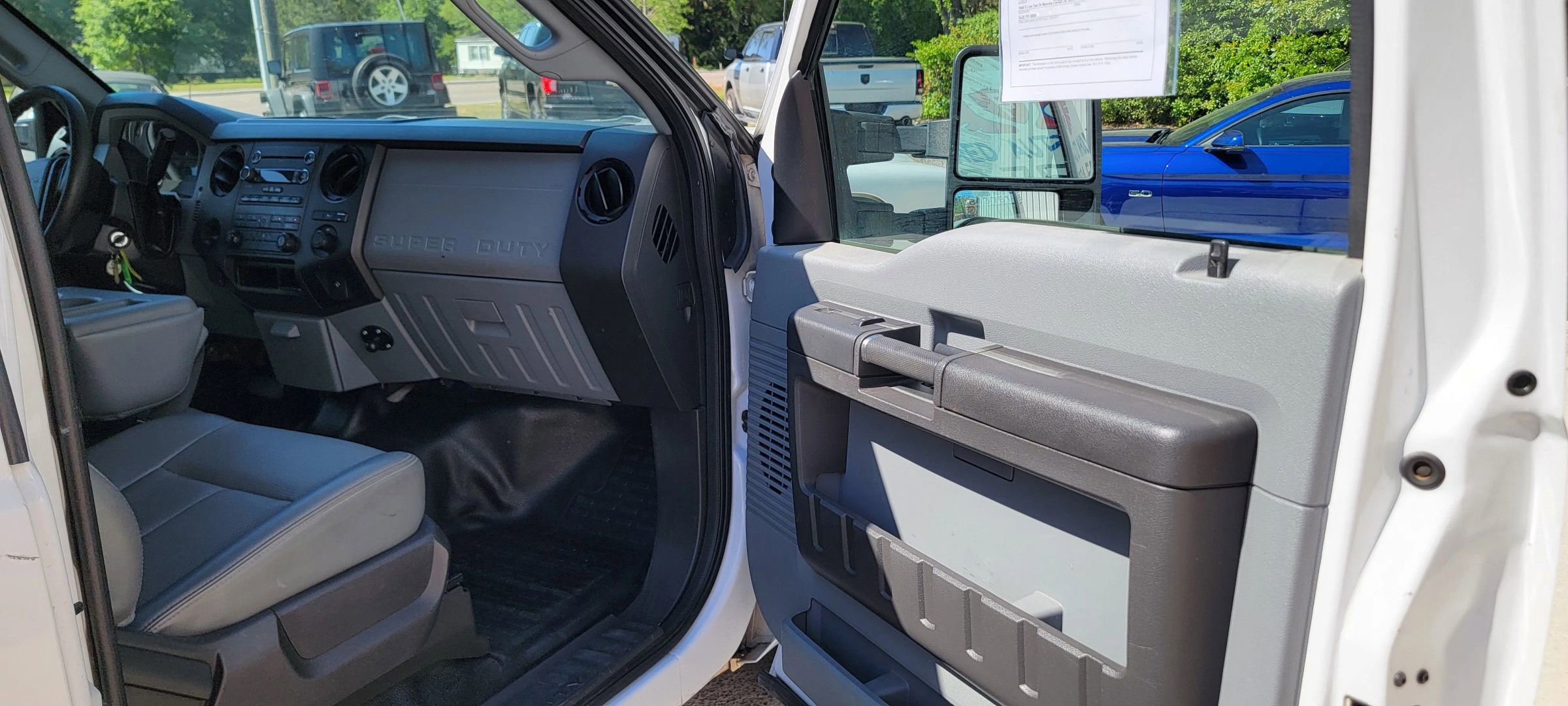 Used 2014 Ford F250 XL w/ Power Equipment Group image 18