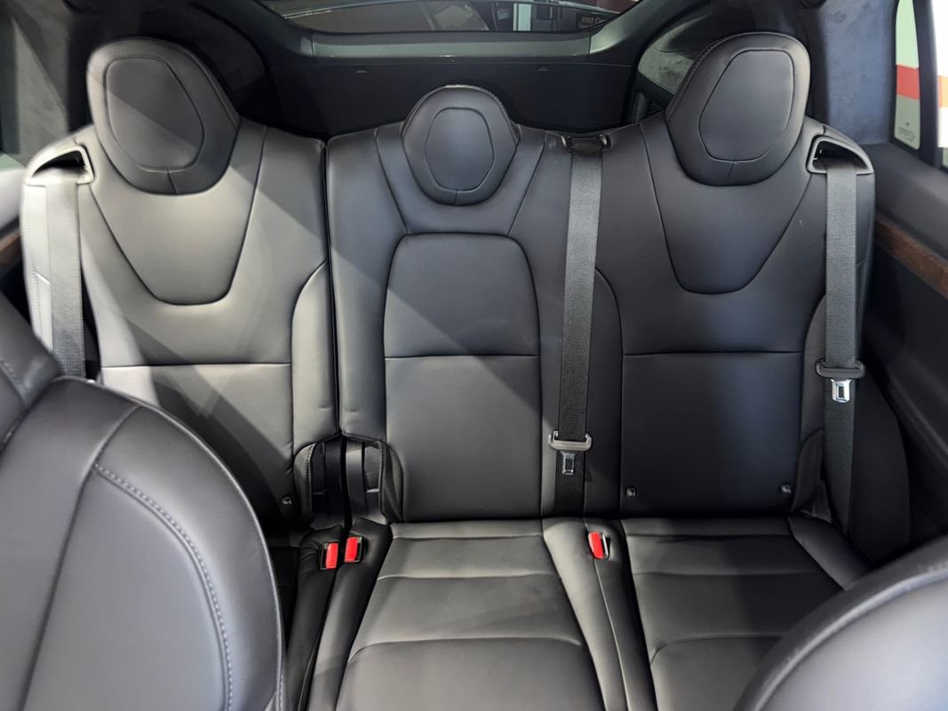 Used 2020 Tesla Model X image 70