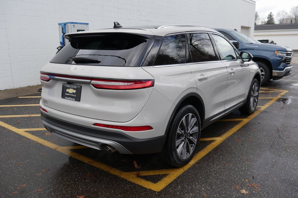 Used 2022 Lincoln Corsair Reserve w/ Equipment Group 201A image 7