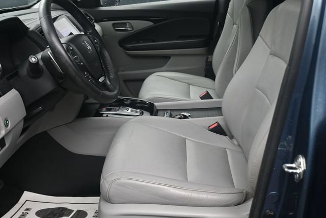 Used 2017 Honda Pilot Touring image 15