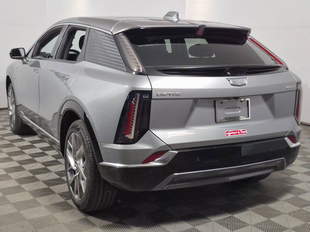 New 2026 Cadillac Optiq Luxury 1 w/ LPO, Floor Liner Package RWD image 5