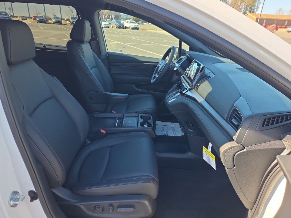 Certified 2026 Honda Odyssey Sport-L image 28