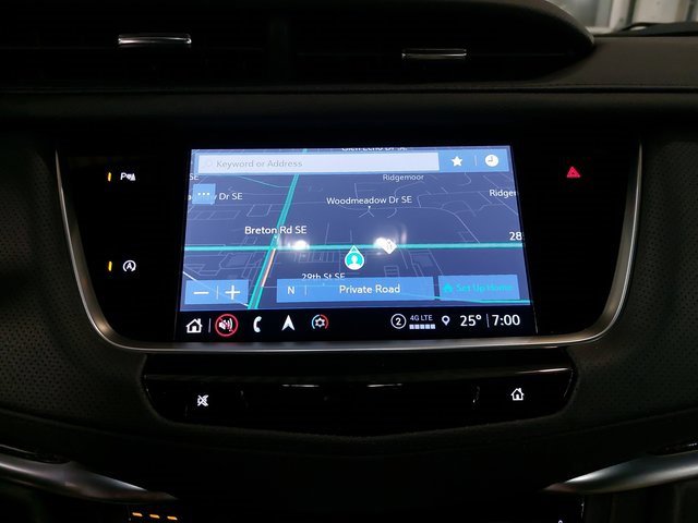 Used 2025 Cadillac XT5 Sportv w/ LPO, Floor Liner Package image 22