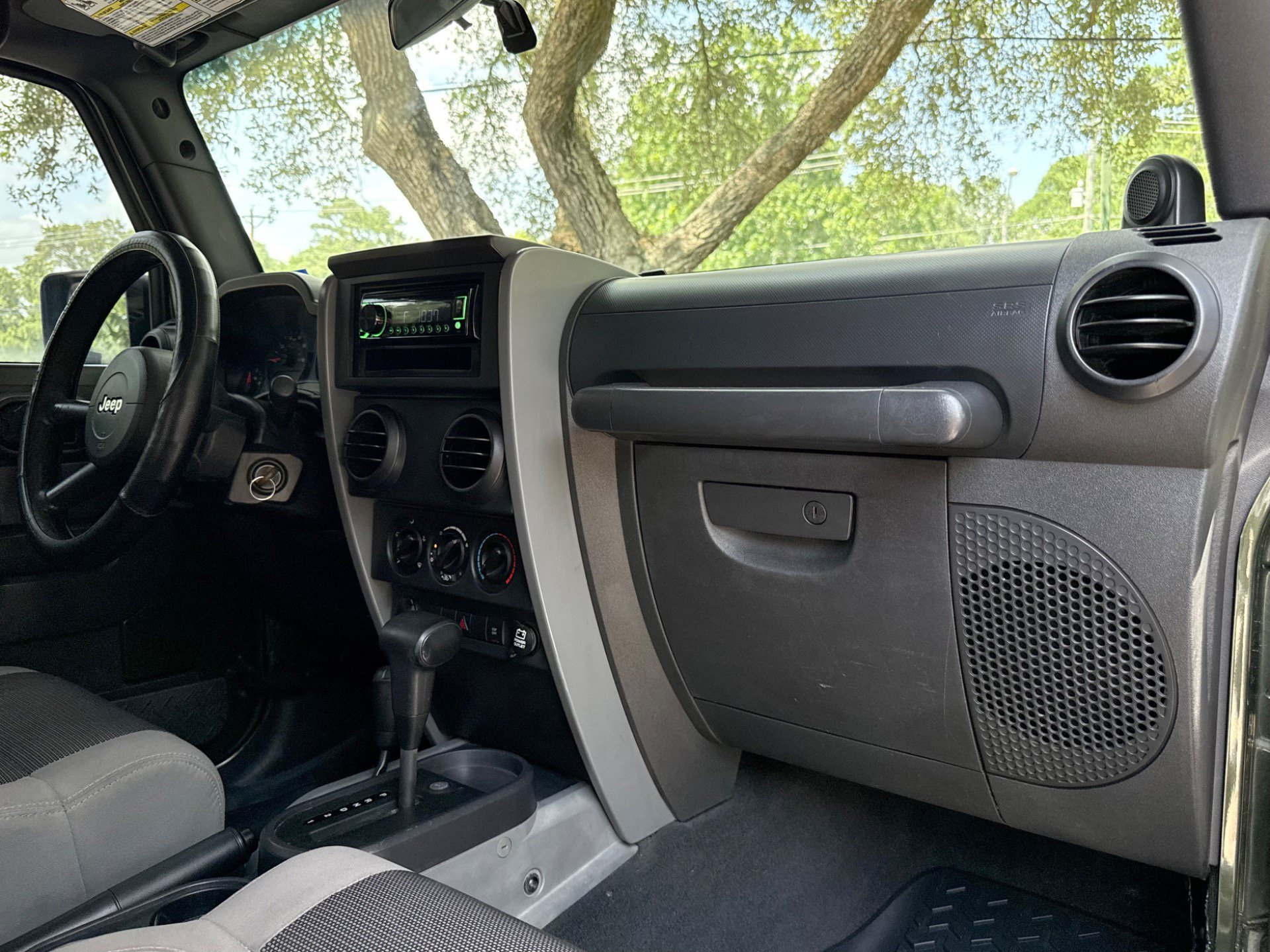 Used 2007 Jeep Wrangler X AWD/4WD image 32