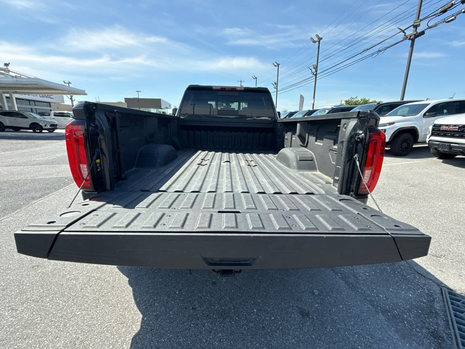 Used 2020 GMC Sierra 3500 Denali w/ Denali Ultimate Package AWD/4WD image 21