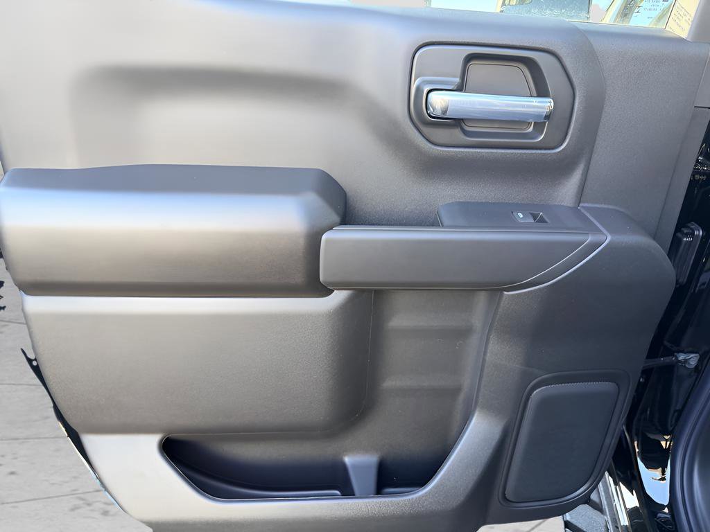 New 2026 Chevrolet Silverado 1500 Custom Trail Boss w/ LPO, Dark Essentials Package image 33