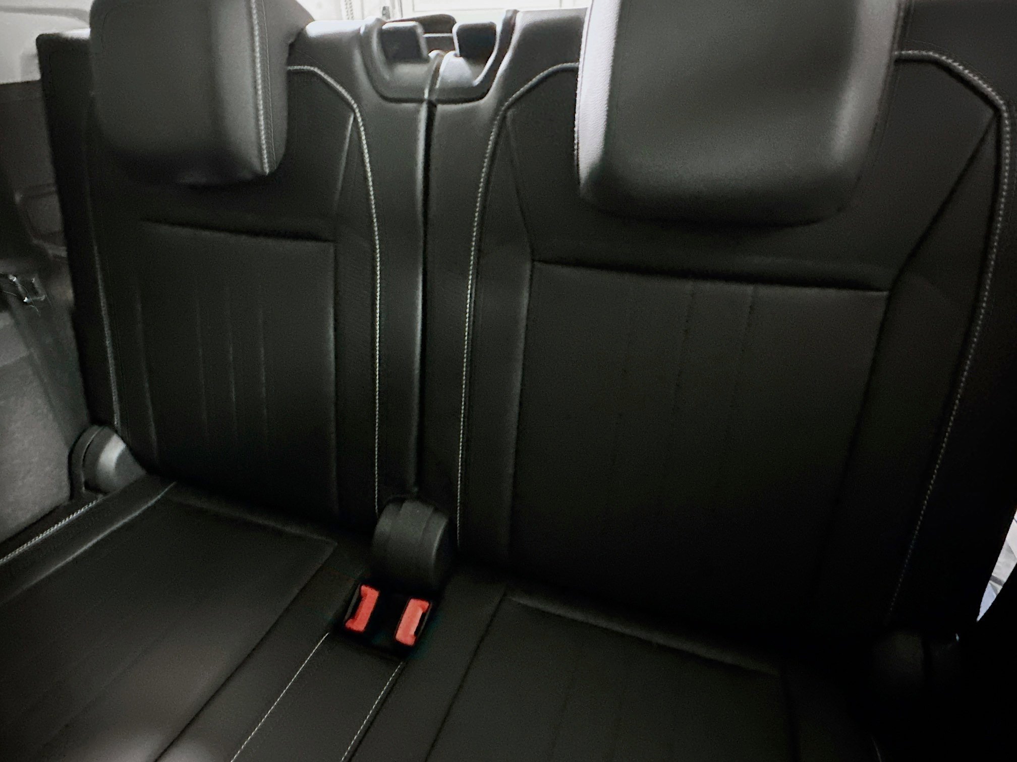 Used 2022 Volkswagen Tiguan SE w/ Panoramic Sunroof Package image 26