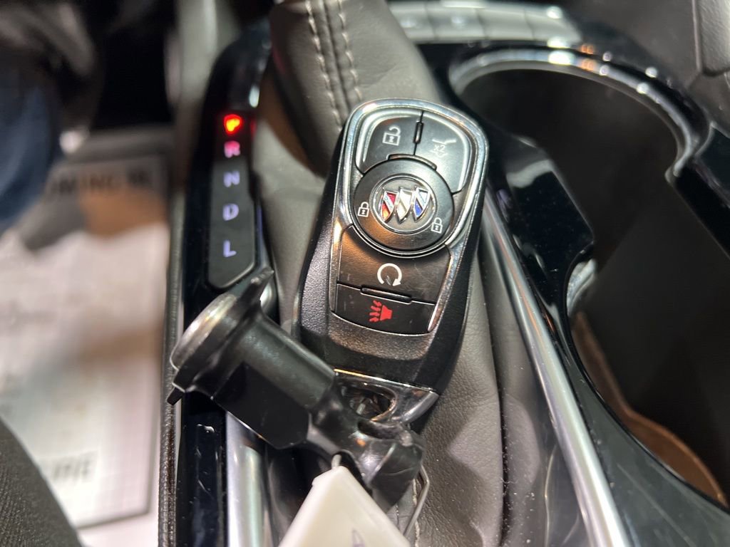 Used 2025 Buick Encore GX Preferred image 25