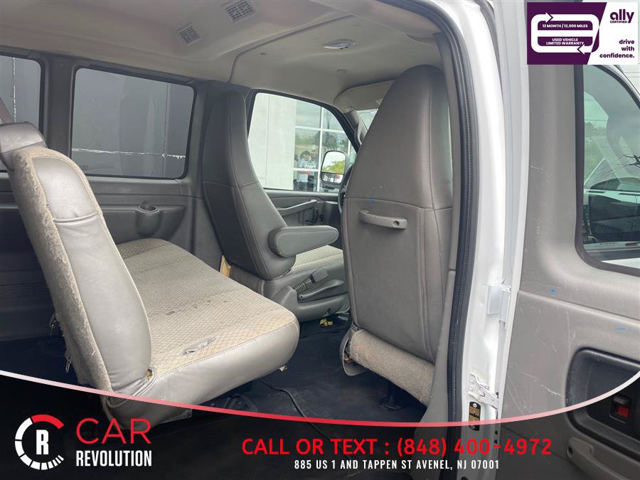 Used 2023 Chevrolet Express 3500 LS RWD image 38