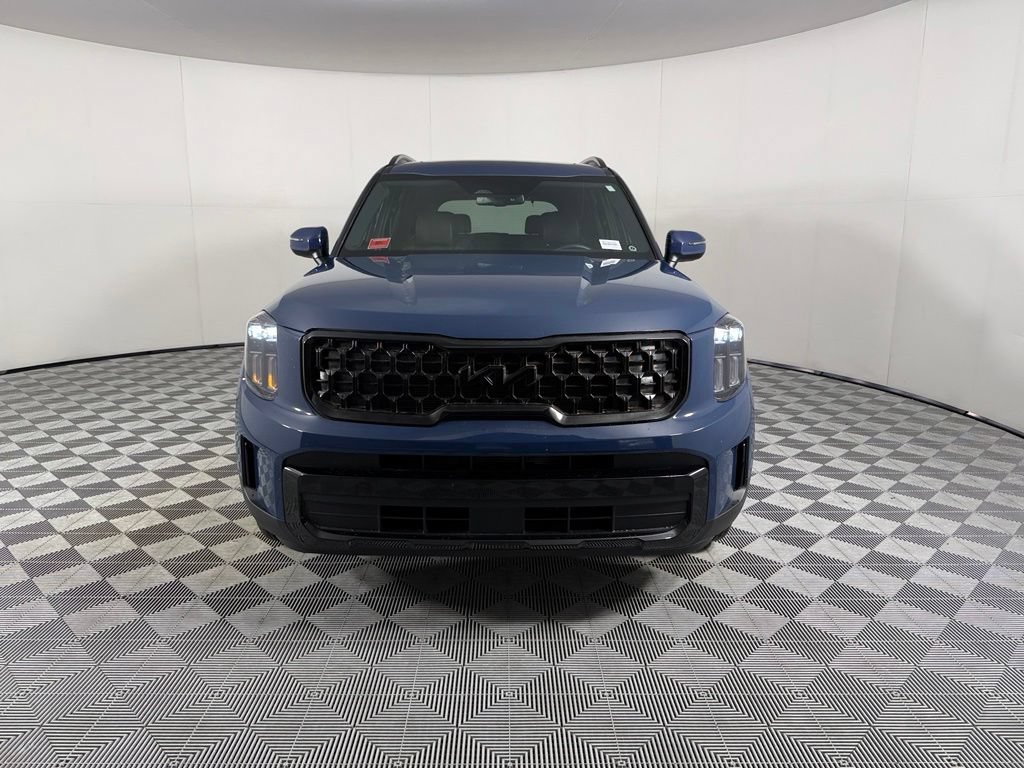 Used 2025 Kia Telluride EX X-Line AWD/4WD image 4