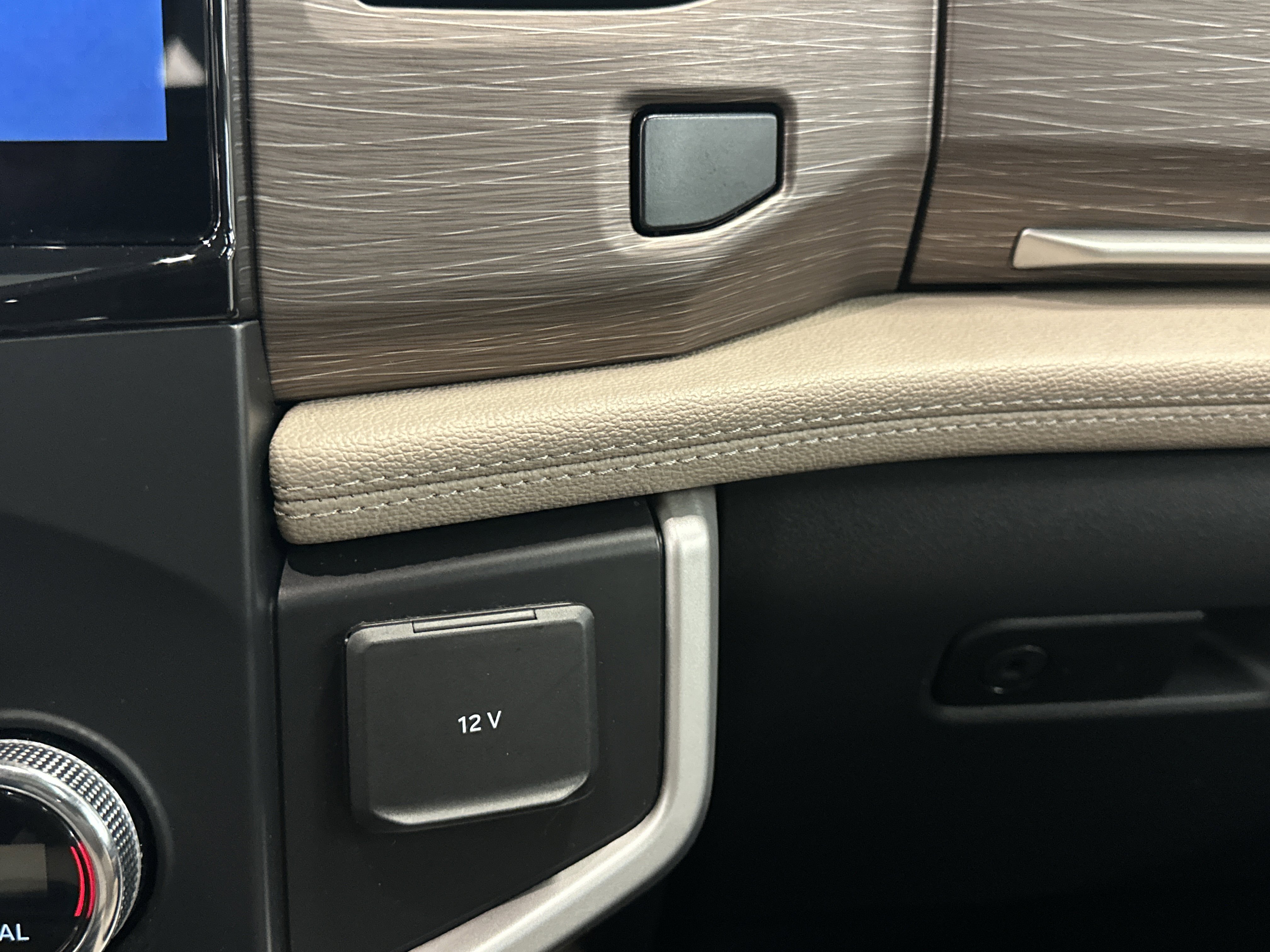 Certified 2022 Ford Expedition Max Limited image 36