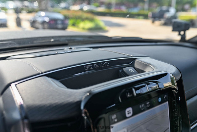 Used 2024 RAM 5500 4x4 Crew Cab image 52