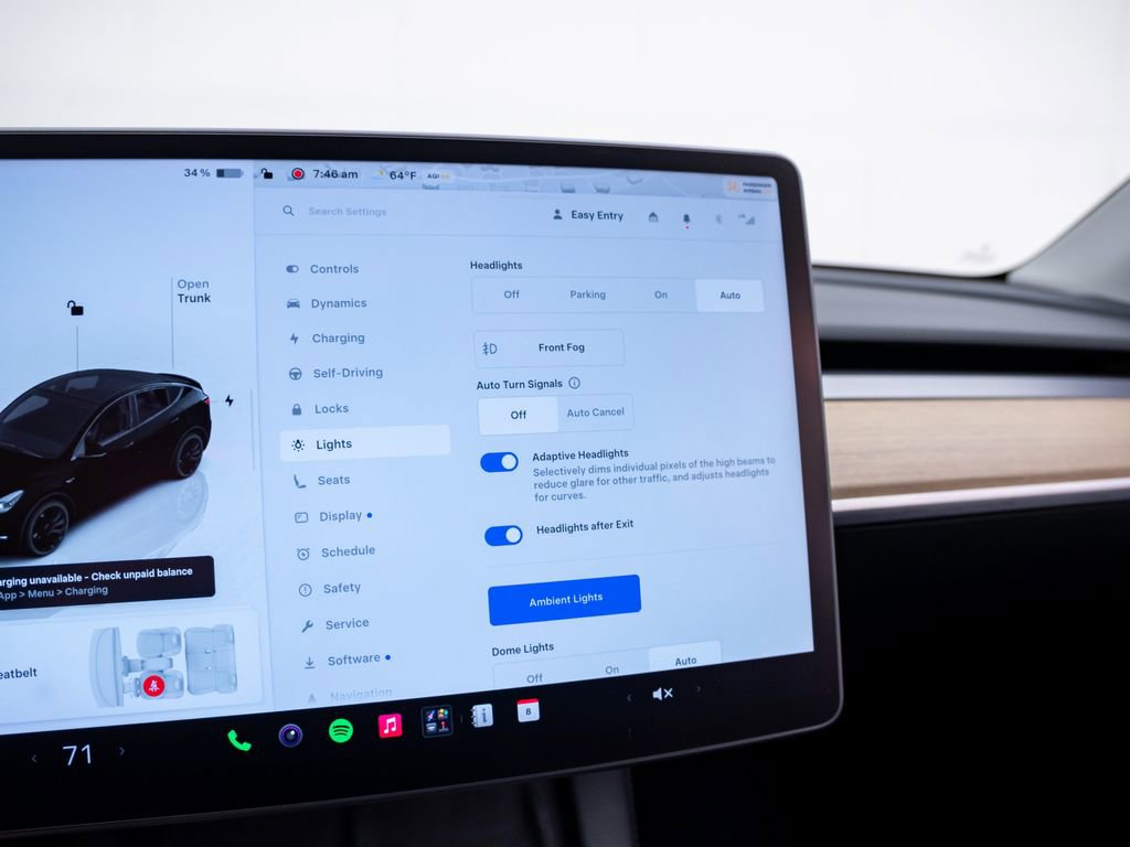 Used 2022 Tesla Model Y Performance AWD/4WD image 24