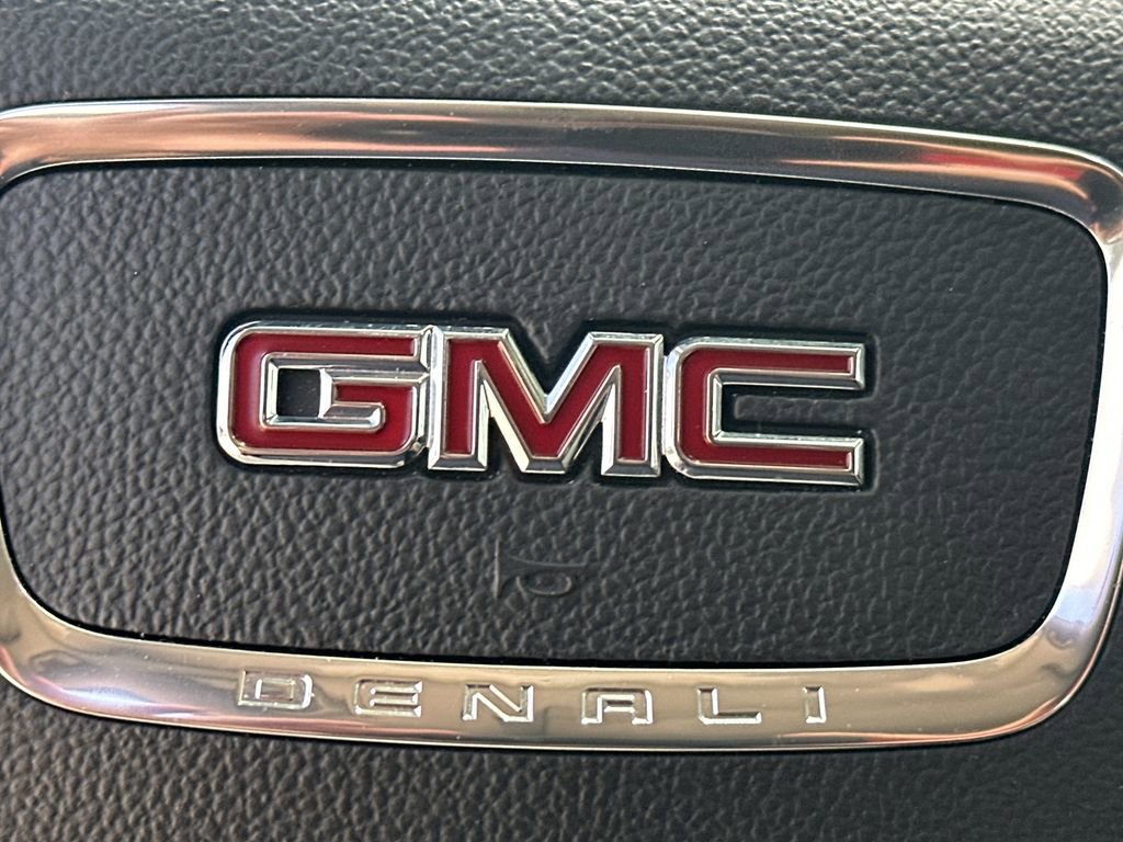 Used 2020 GMC Terrain Denali w/ Denali Premium Package image 24