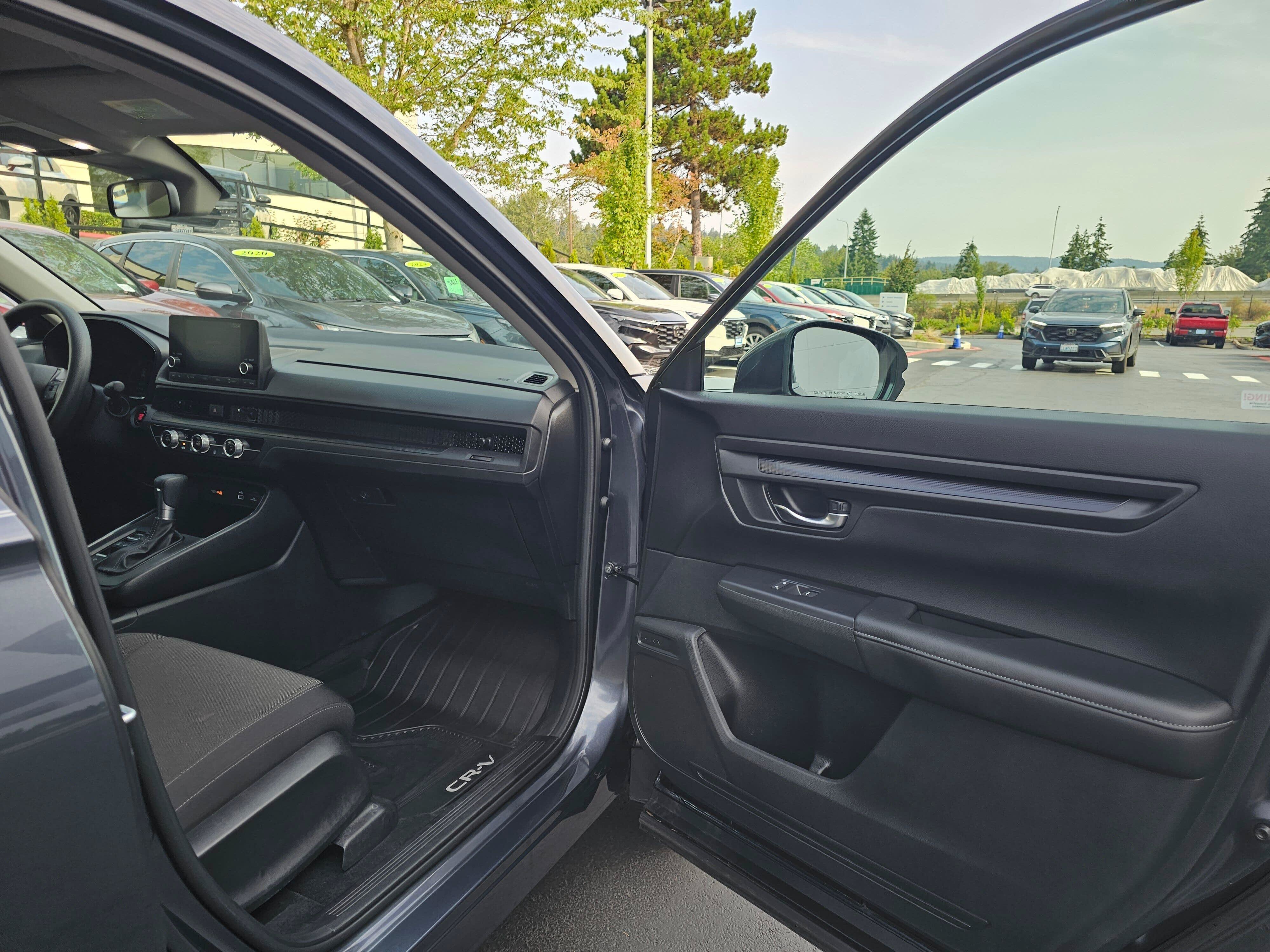 Certified 2025 Honda CR-V LX image 12