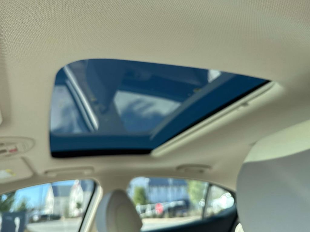 New 2026 Genesis G70 2.5T Prestige image 22