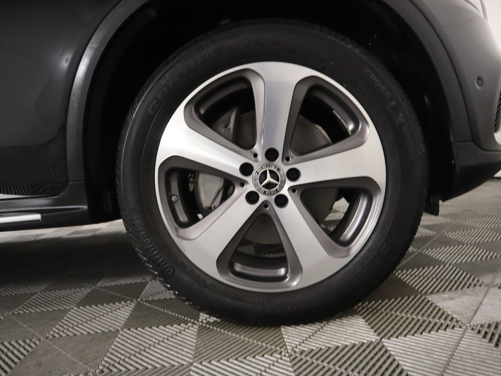 Used 2021 Mercedes-Benz GLC 300 4MATIC Coupe image 32