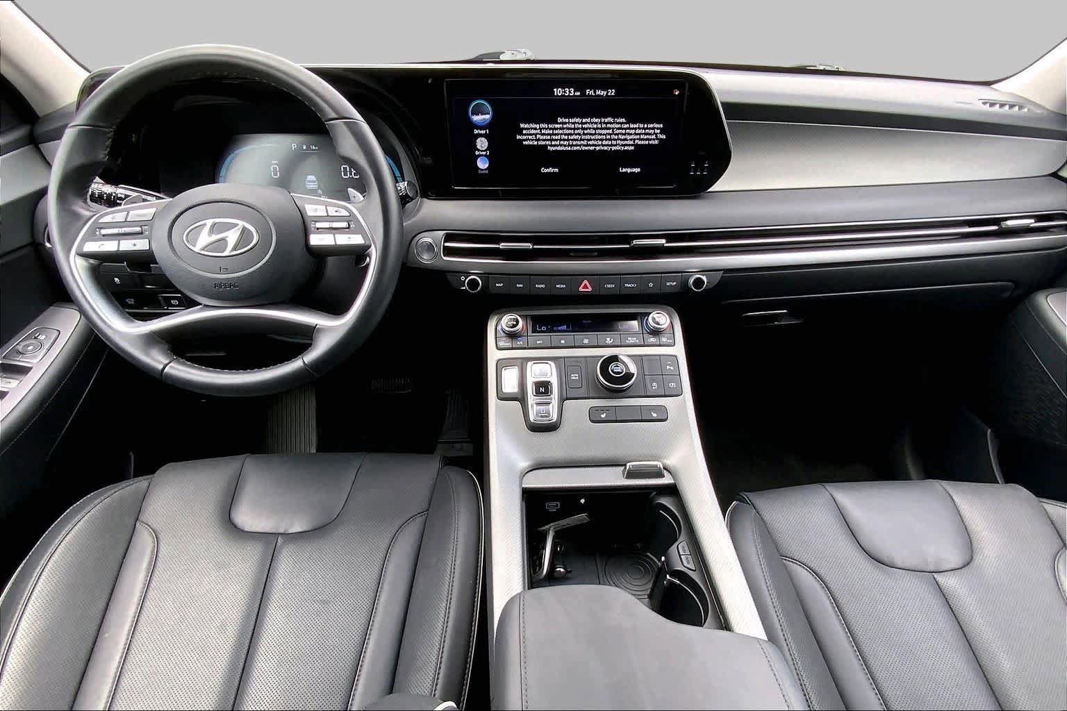Used 2025 Hyundai Palisade SEL FWD image 14