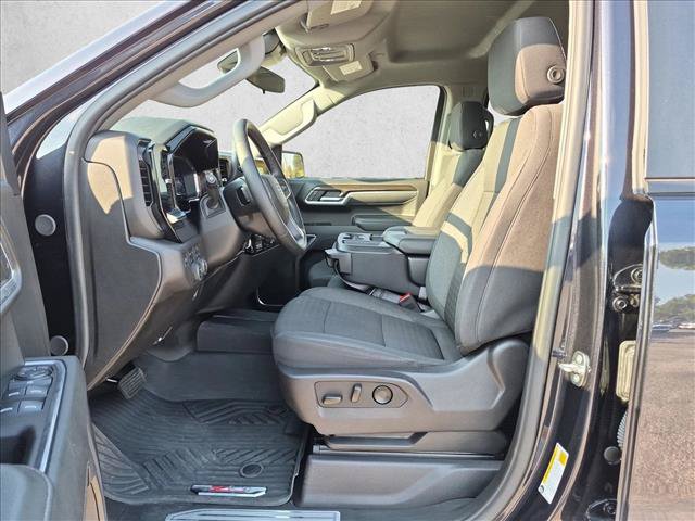 Used 2024 Chevrolet Silverado 1500 RST AWD/4WD image 14