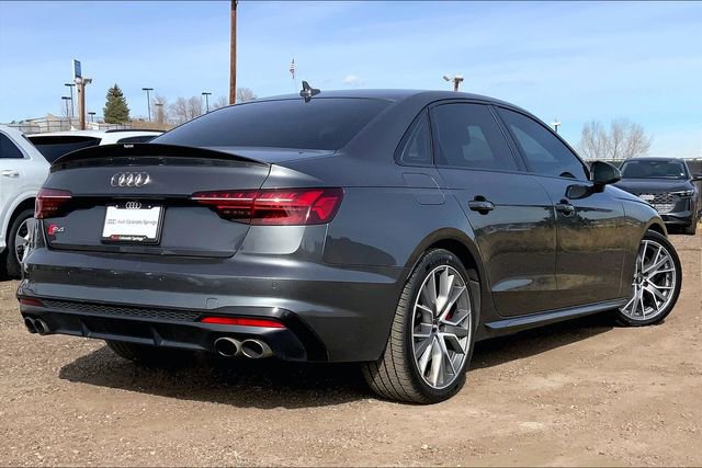 Used 2020 Audi S4 Premium Plus w/ Premium Plus Package image 13