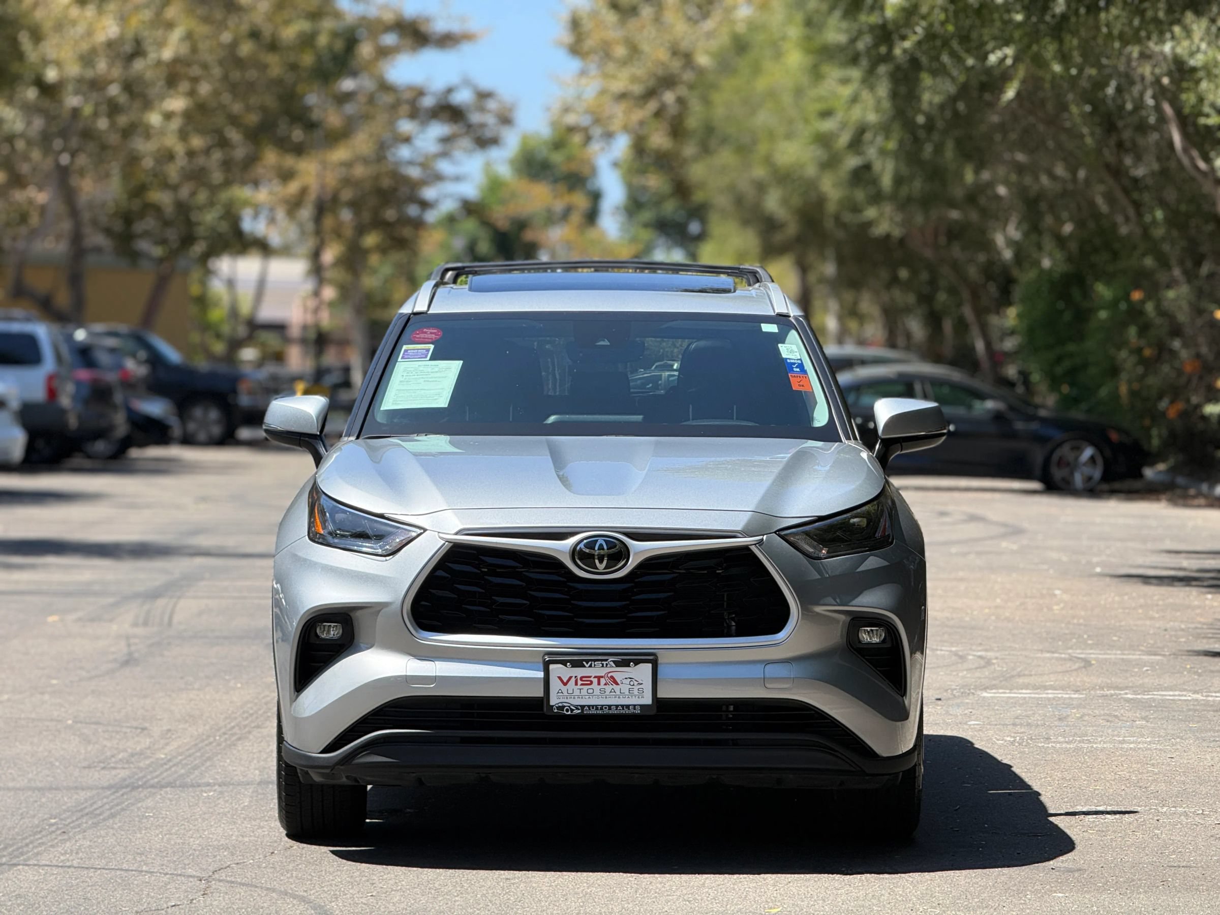 Used 2022 Toyota Highlander XLE FWD image 8