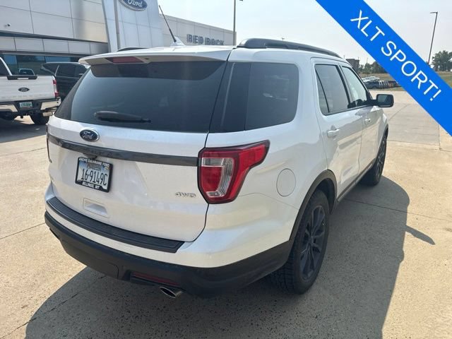 Used 2019 Ford Explorer XLT w/ XLT Sport Appearance Package AWD/4WD image 8