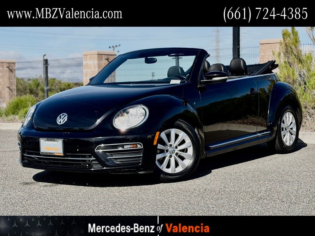 Used 2018 Volkswagen Beetle 2.0T S FWD image 1