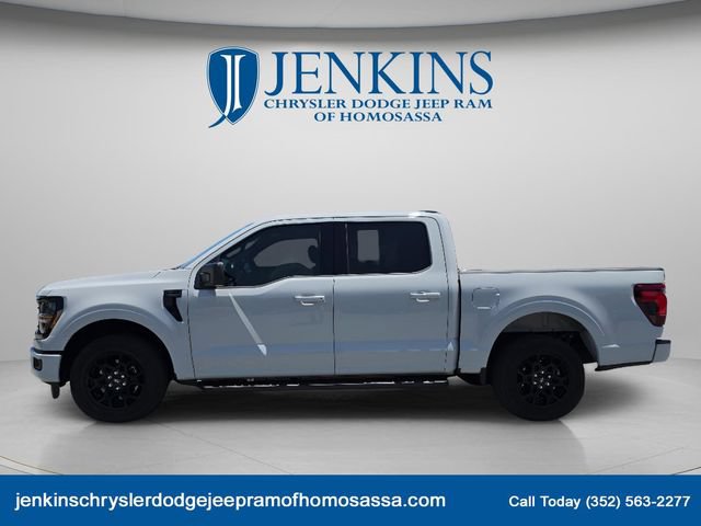 Used 2026 Ford F150 XLT w/ XLT Black Appearance Package RWD image 8