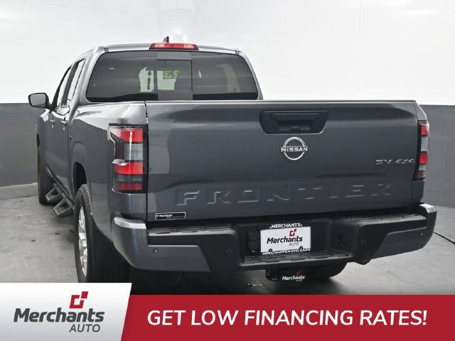 Used 2023 Nissan Frontier SV w/ Technology Package AWD/4WD image 5