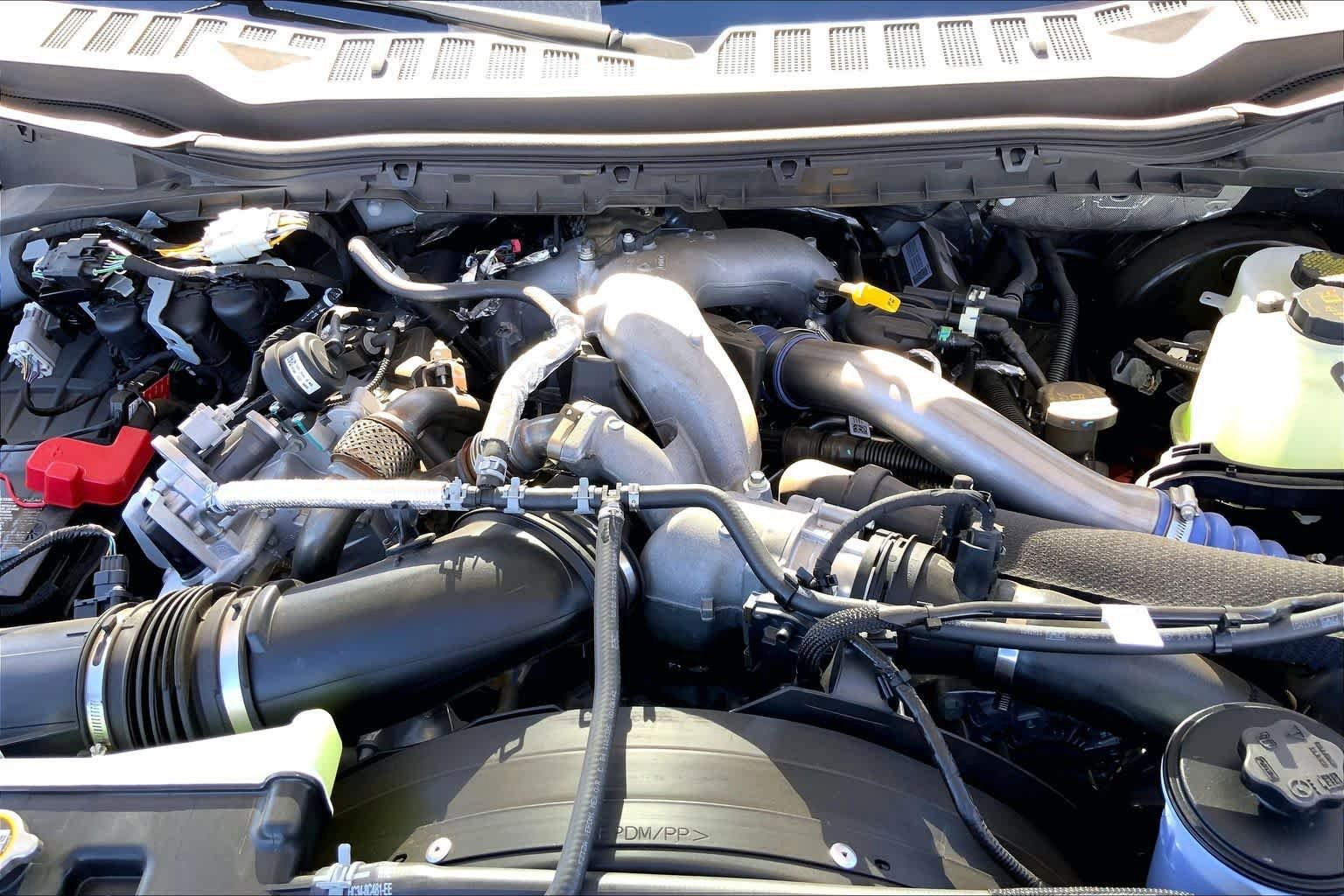 New 2026 Ford F250 Lariat w/ Chrome Package image 16