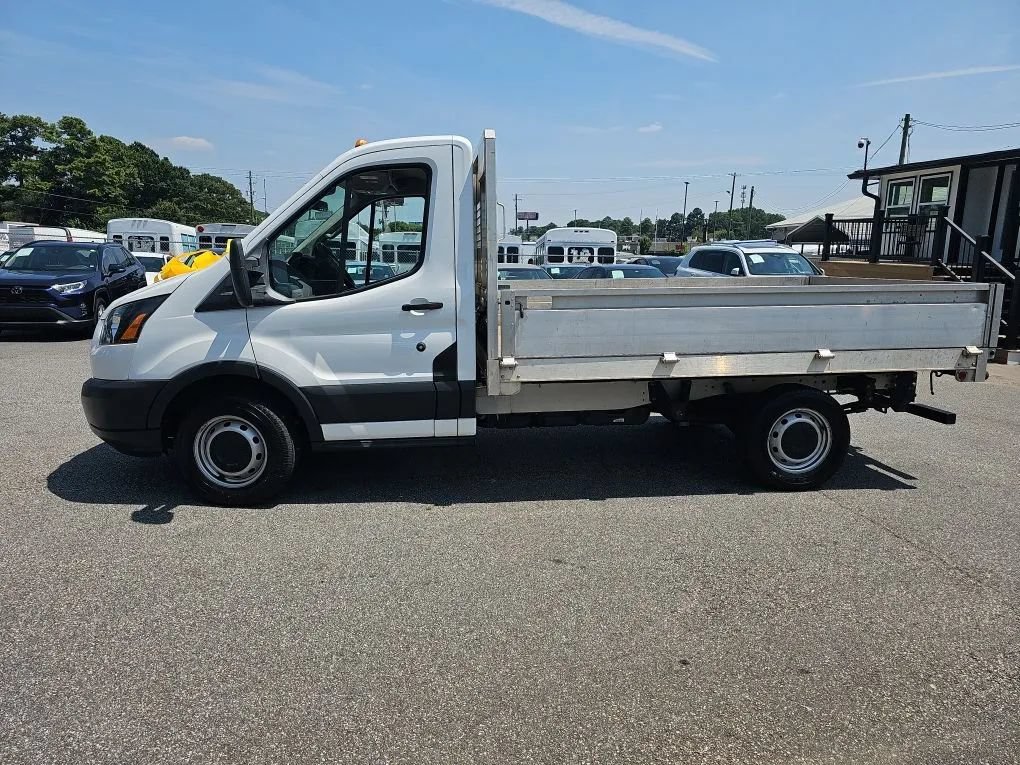 Used 2018 Ford Transit 250 138 RWD image 5
