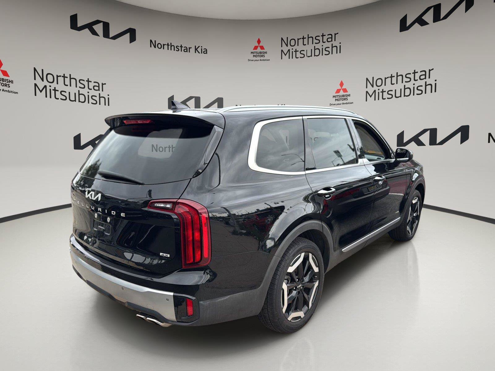 Used 2023 Kia Telluride S w/ S Sunroof Package AWD/4WD image 7