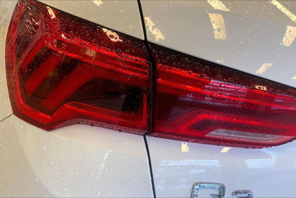 Certified 2024 Audi Q3 2.0T Premium image 28