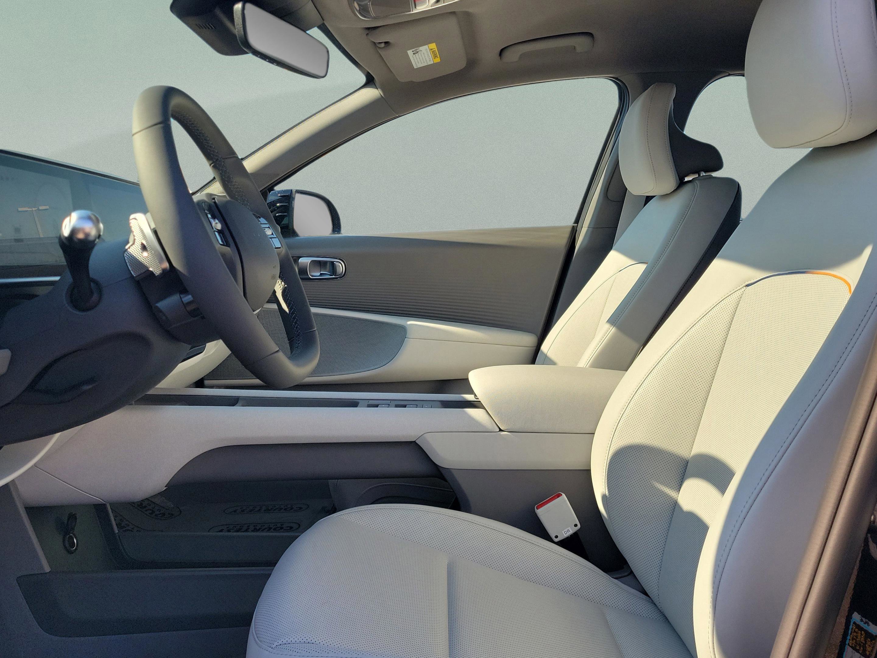 New 2025 Hyundai Ioniq 6 SEL image 19