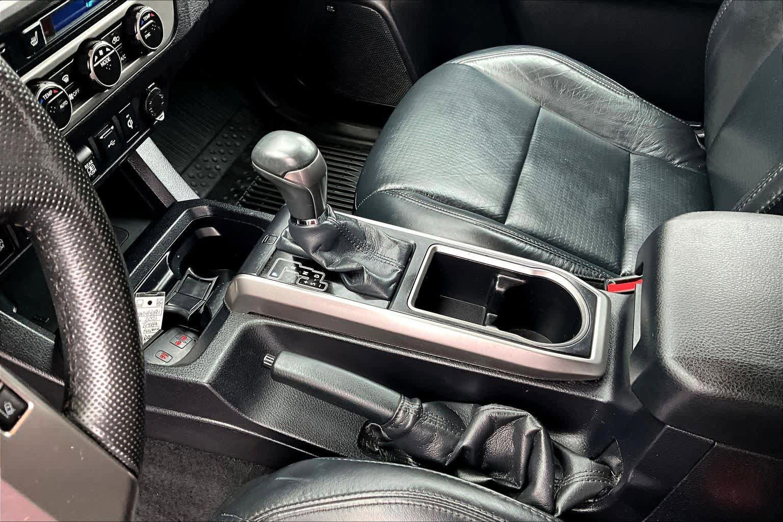 Certified 2021 Toyota Tacoma Limited w/ Nightshade Package image 16