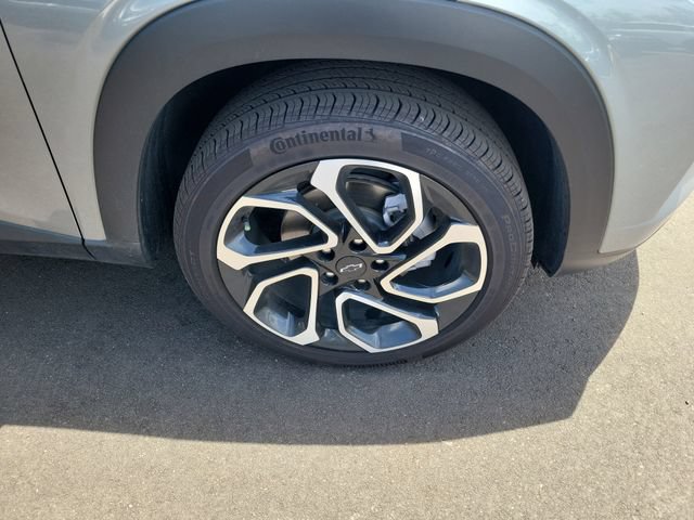 Used 2025 Chevrolet Trax RS w/ Driver Confidence Package FWD image 6