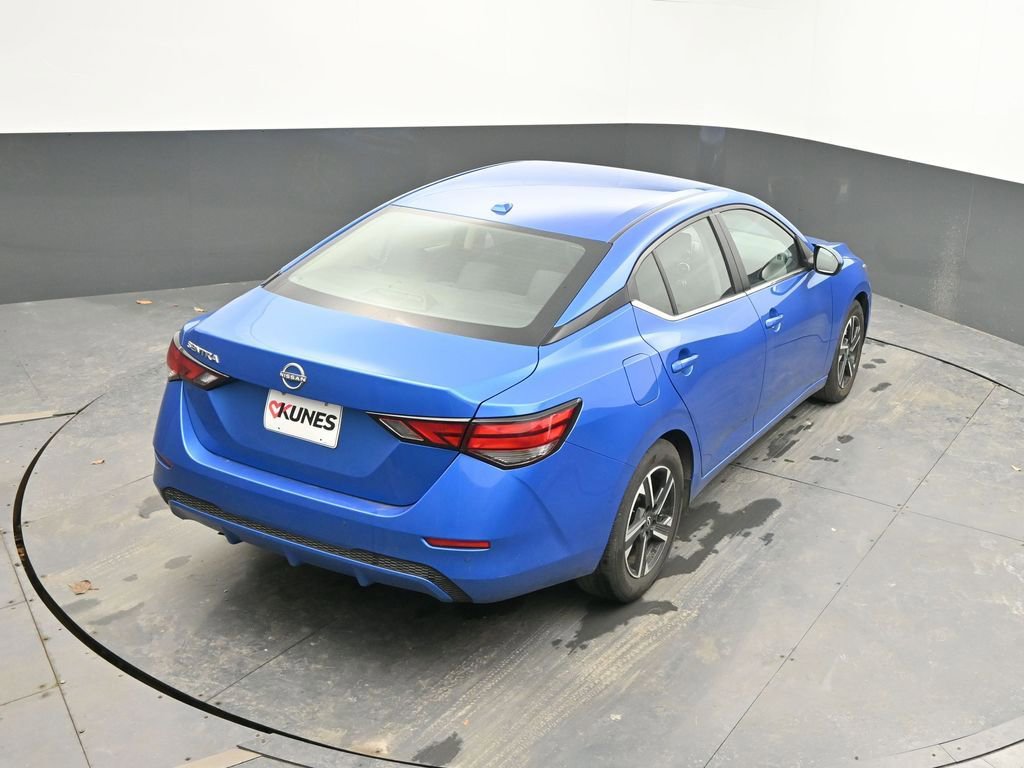 Used 2025 Nissan Sentra SV FWD image 42