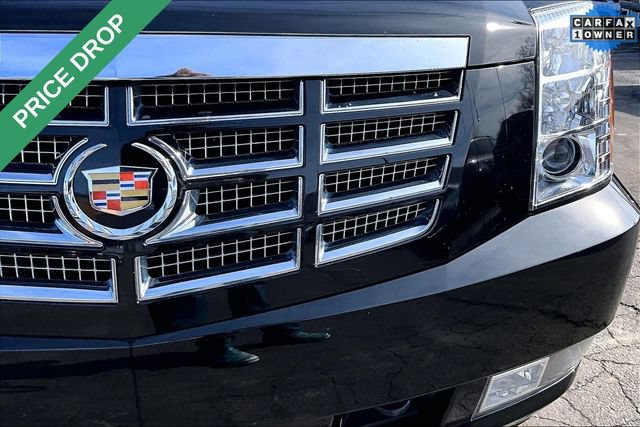 Used 2013 Cadillac Escalade EXT Premium AWD/4WD image 26