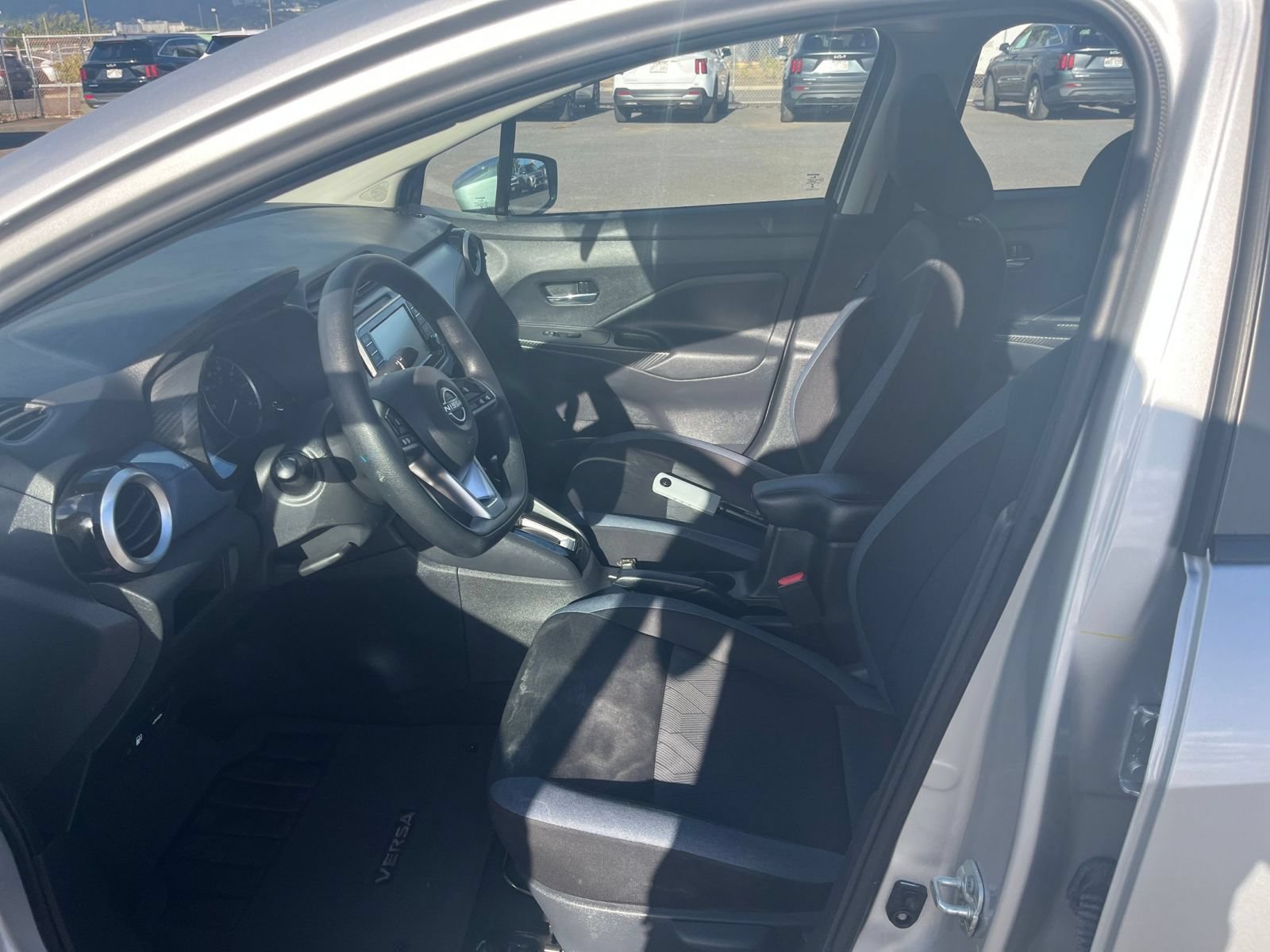 Used 2025 Nissan Versa SV FWD image 21