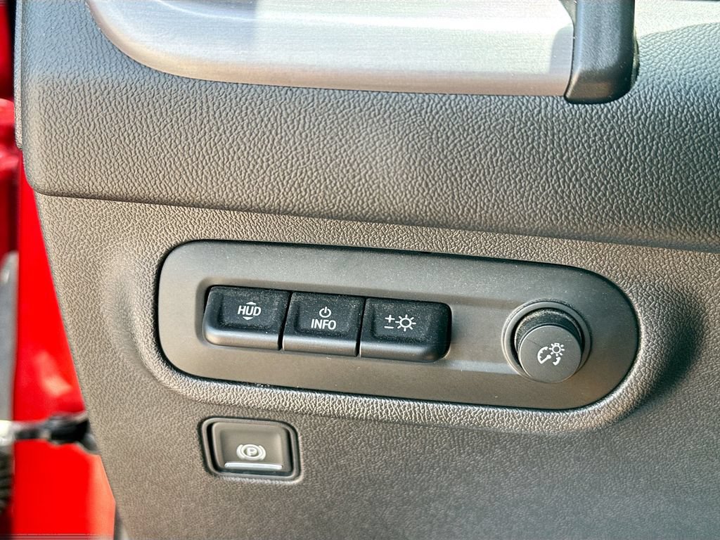 Used 2024 GMC Terrain AT4 w/ Tech Package AWD/4WD image 19