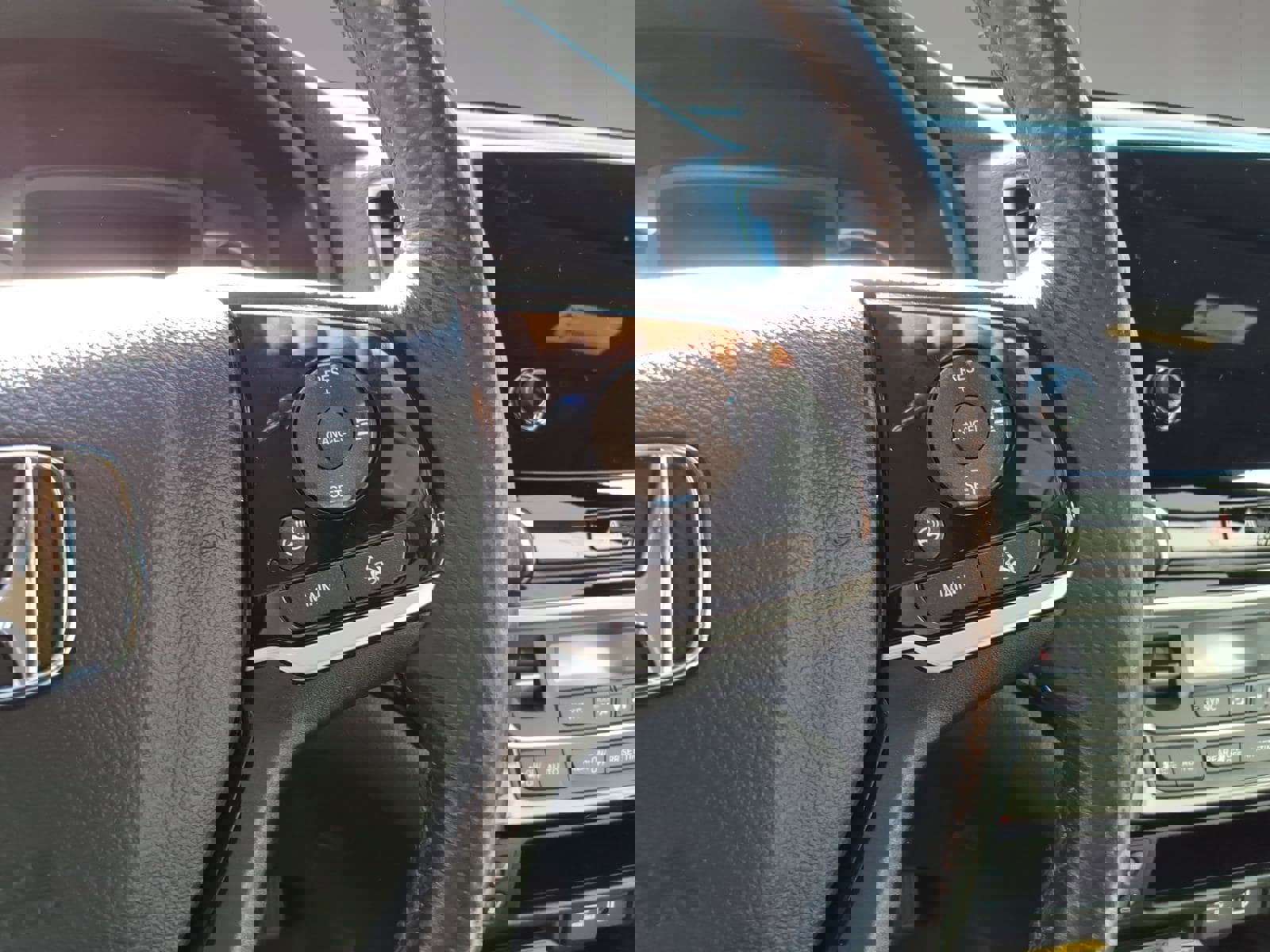 Used 2022 Honda Passport Elite image 14