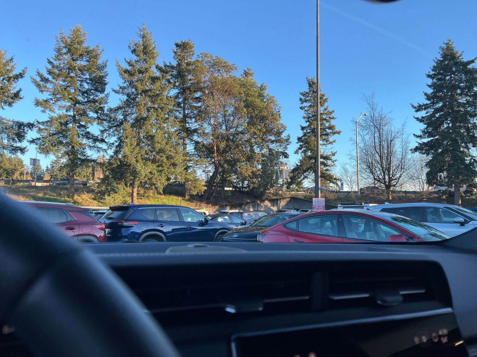 Used 2025 GMC Terrain Elevation image 17